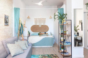 Artistic Beach Retreat - Digital Nomads and Couples - Amazing Location